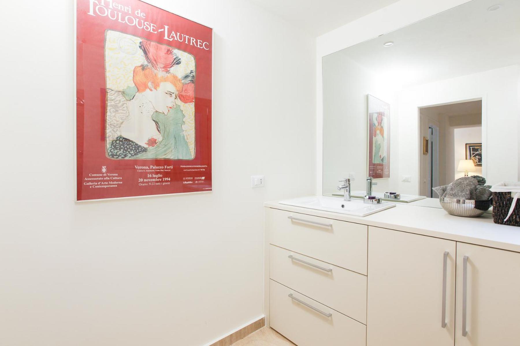Romantic Spiga Apartment Milan